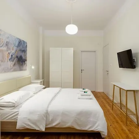 Apartment Trentatre, Nilie Hospitality Mgmt *
