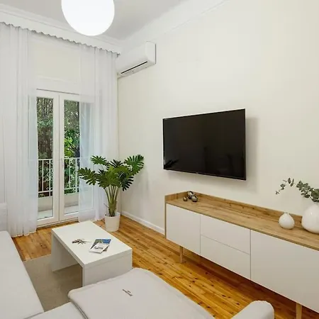 Trentatre, Nilie Hospitality Mgmt * Thessaloniki